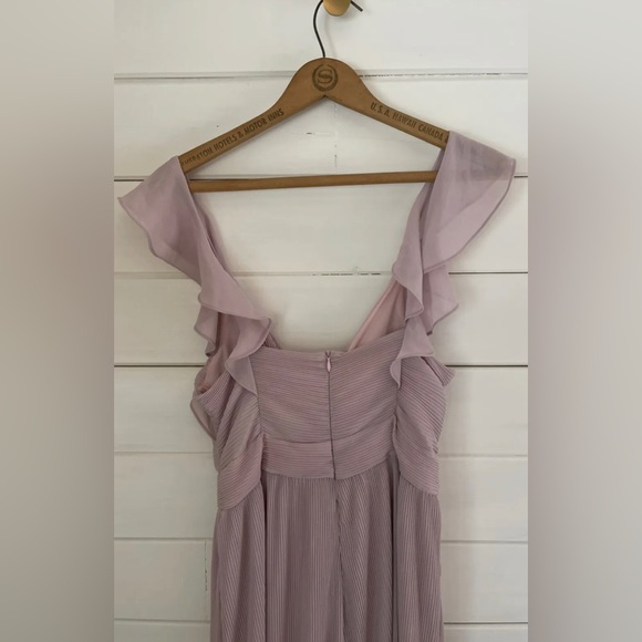 NWT ASTR The Label Golden Hour Jumpsuit MEDIUM Pleated Wide Leg Sleeveless Lilac - Picture 4 of 6